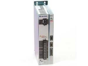 2098-DSD-030x - ULTRA 3000 - 3 KW, 15/30 AMP, 100/240 VAC